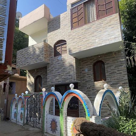 Sunrise Shiny Nubian Guest House Assuan Exterior foto